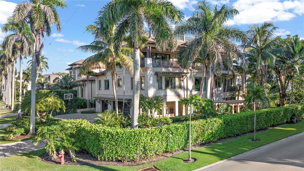 AQUALANE SHORES - Residential