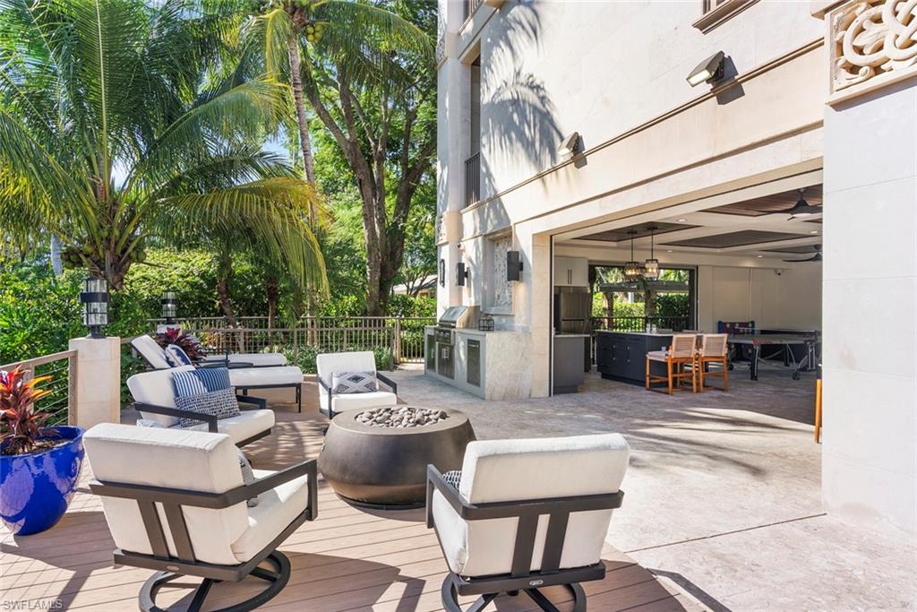 AQUALANE SHORES - Residential