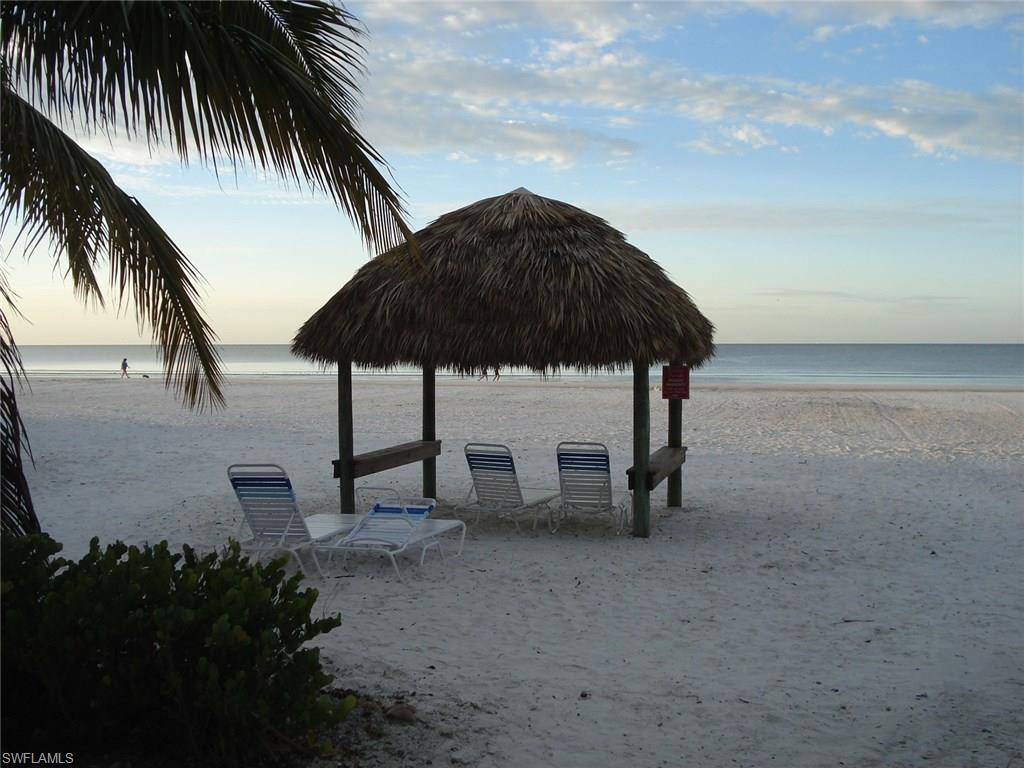ESTERO SANDS - Residential