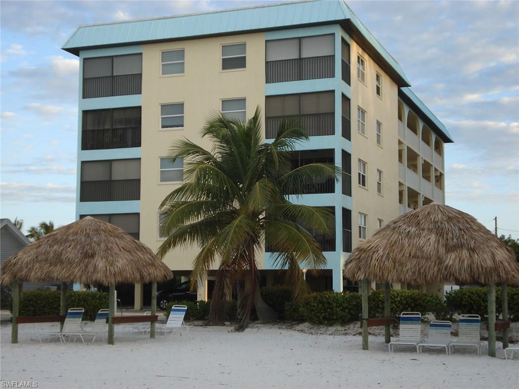ESTERO SANDS - Residential