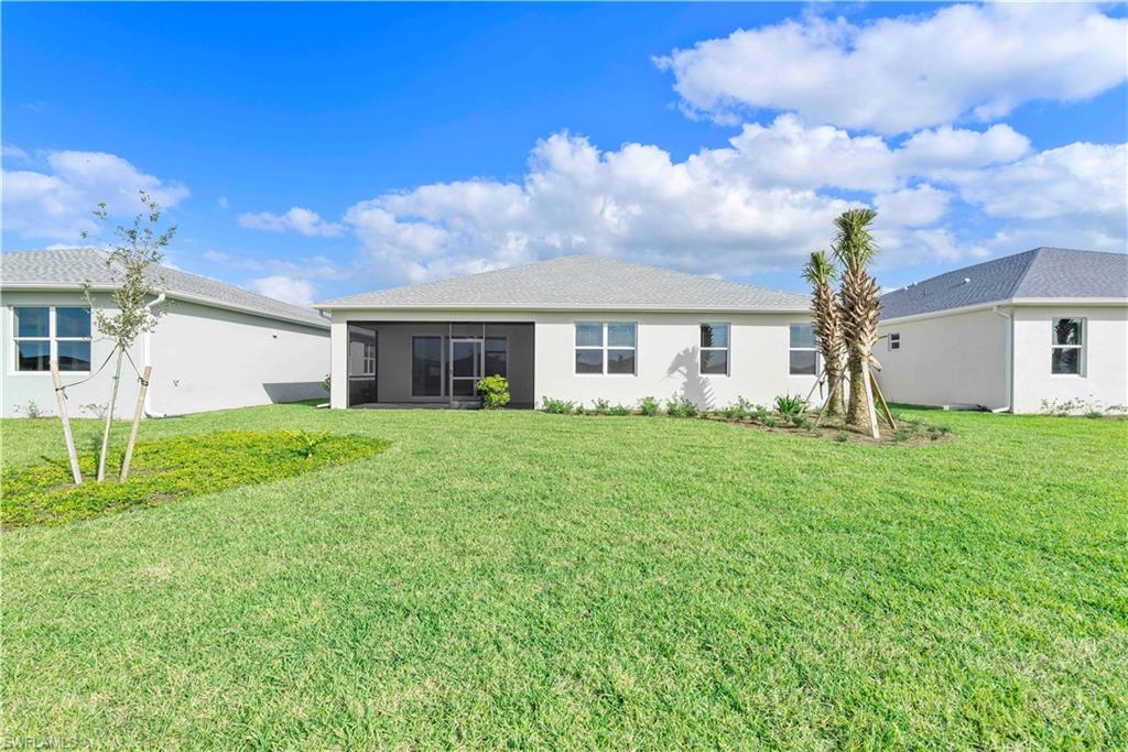 CRESCENT LAKES - Residential Lease