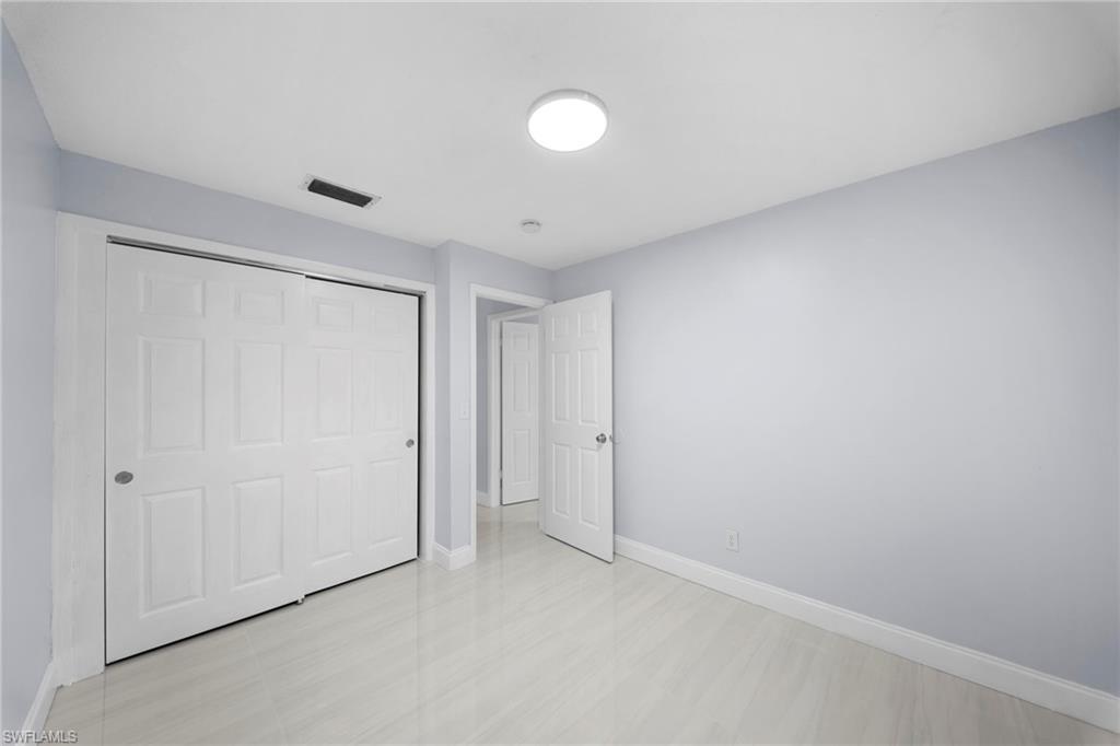PINE MANOR - Residential Lease
