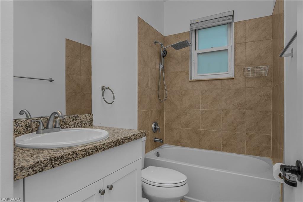 MAPLE RIDGE RESERVE - Residential Lease