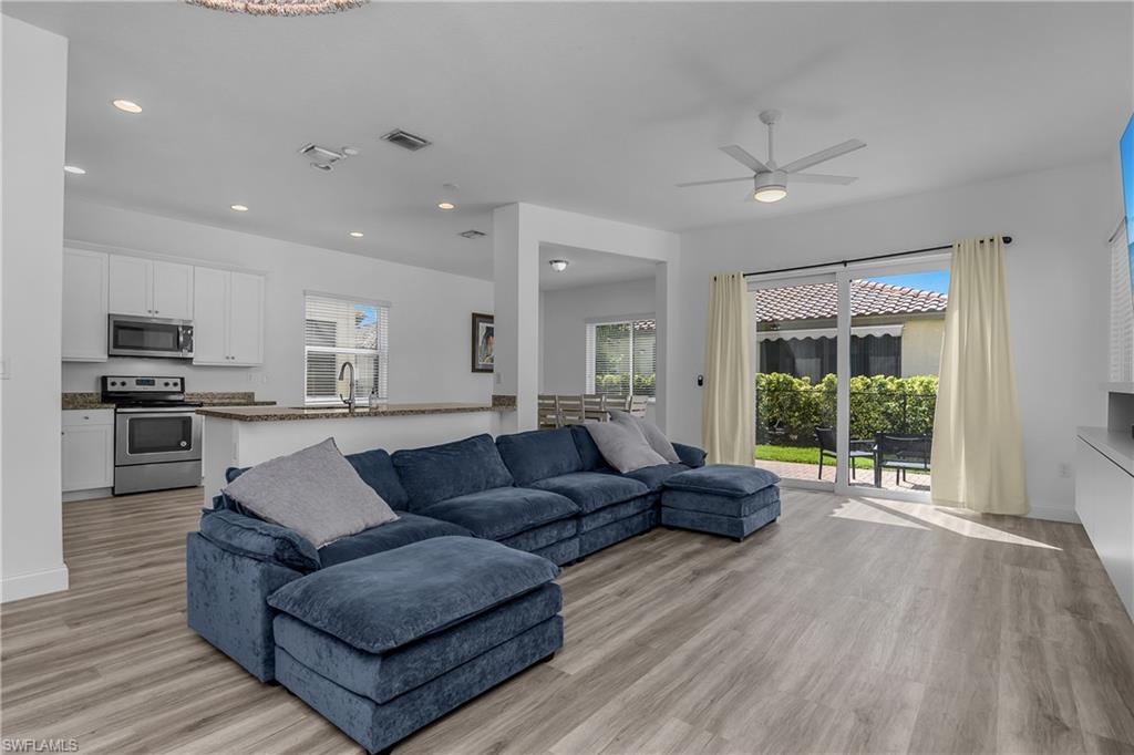 MAPLE RIDGE RESERVE - Residential Lease