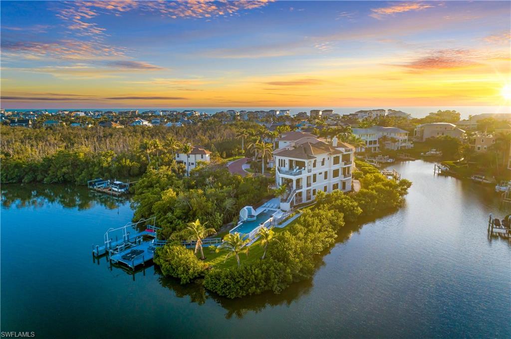 SOUTHPORT ON THE BAY - Residential