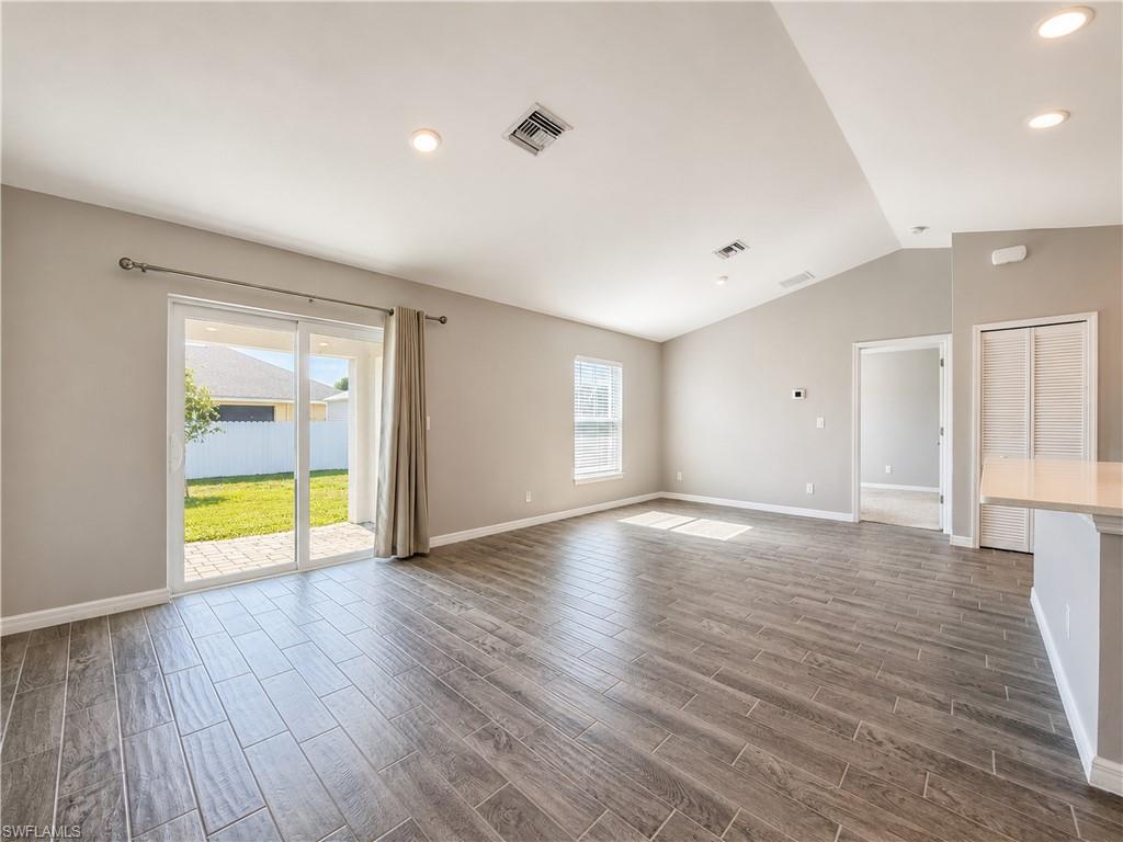 CAPE CORAL - Residential Lease