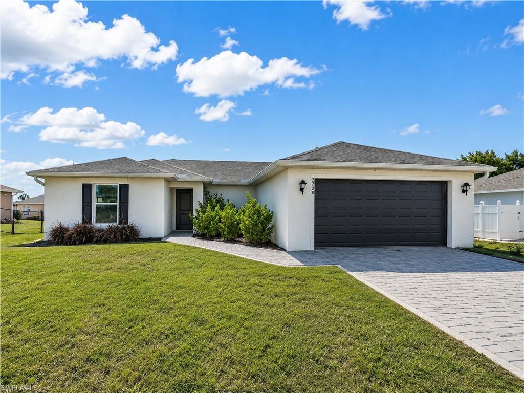 CAPE CORAL - Residential Lease