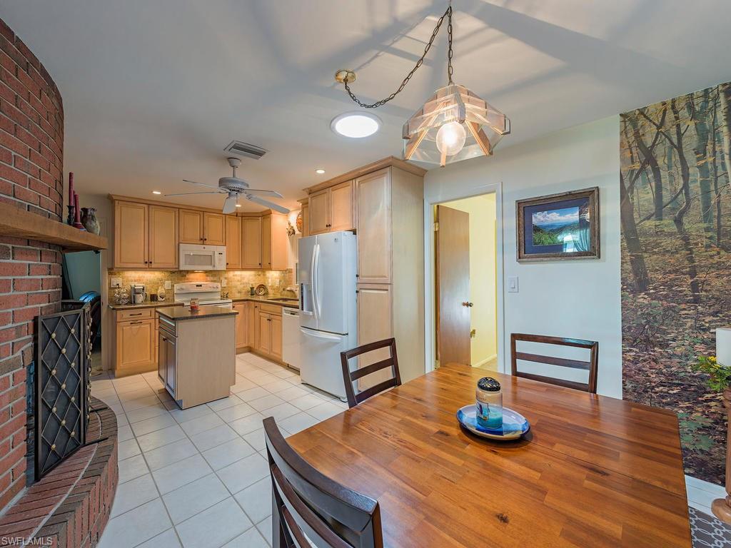 ARROYAL HEIGHTS - Residential