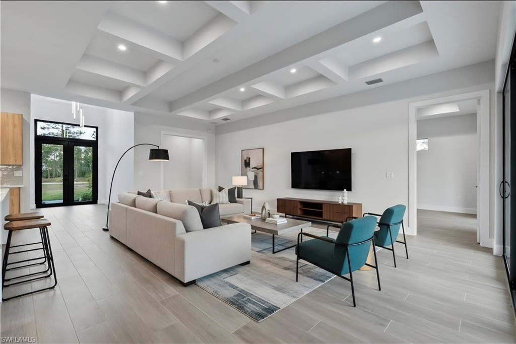 GOLDEN GATE ESTATES - Residential