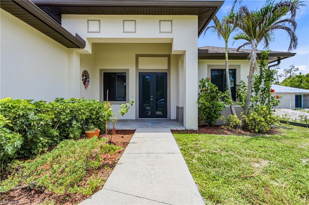 GOLDEN GATE ESTATES - Residential