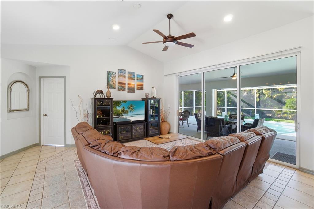 CAPE CORAL - Residential Lease