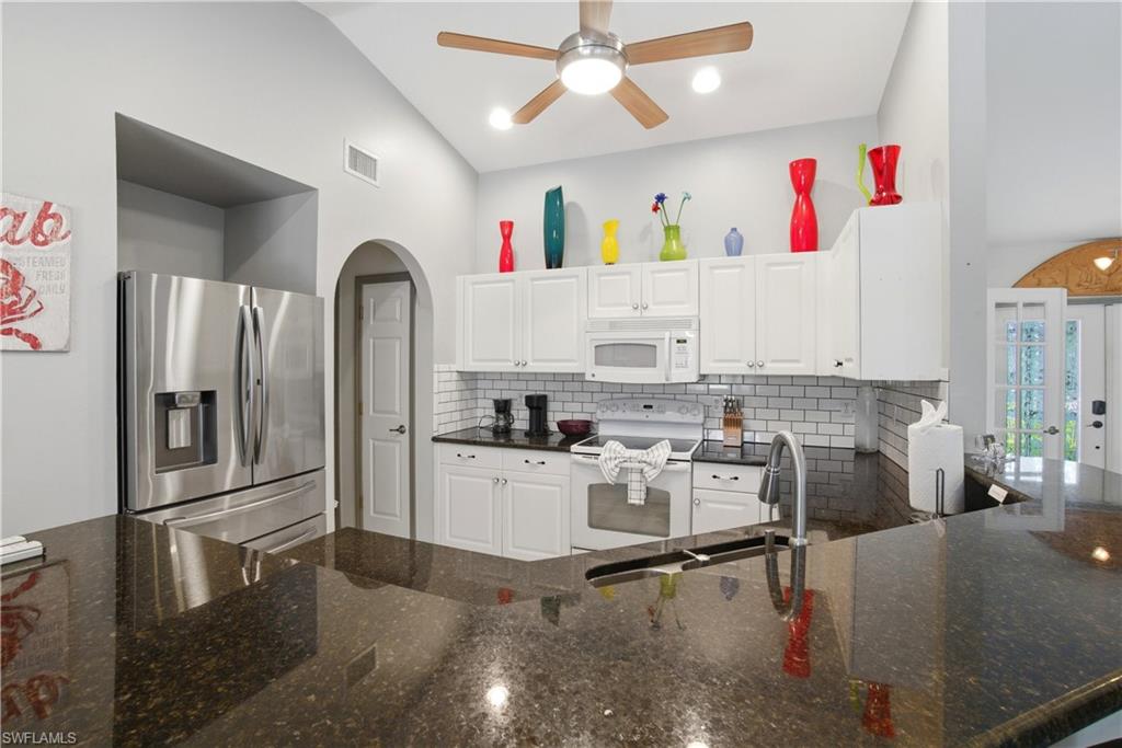 CAPE CORAL - Residential Lease