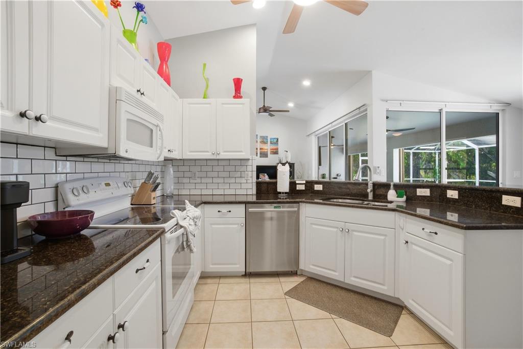 CAPE CORAL - Residential Lease