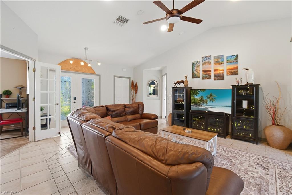 CAPE CORAL - Residential Lease