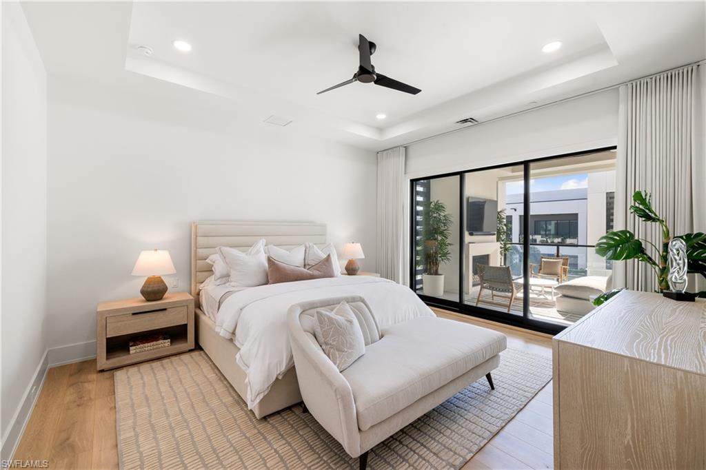 STELLA NAPLES - Residential