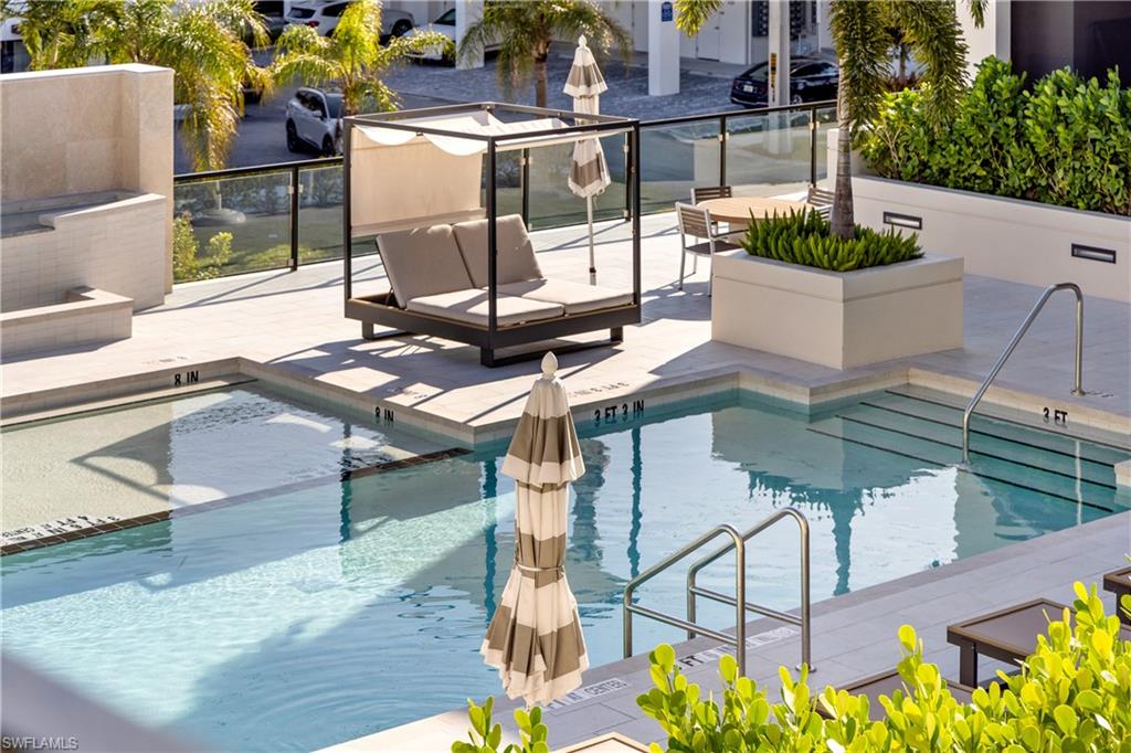 STELLA NAPLES - Residential