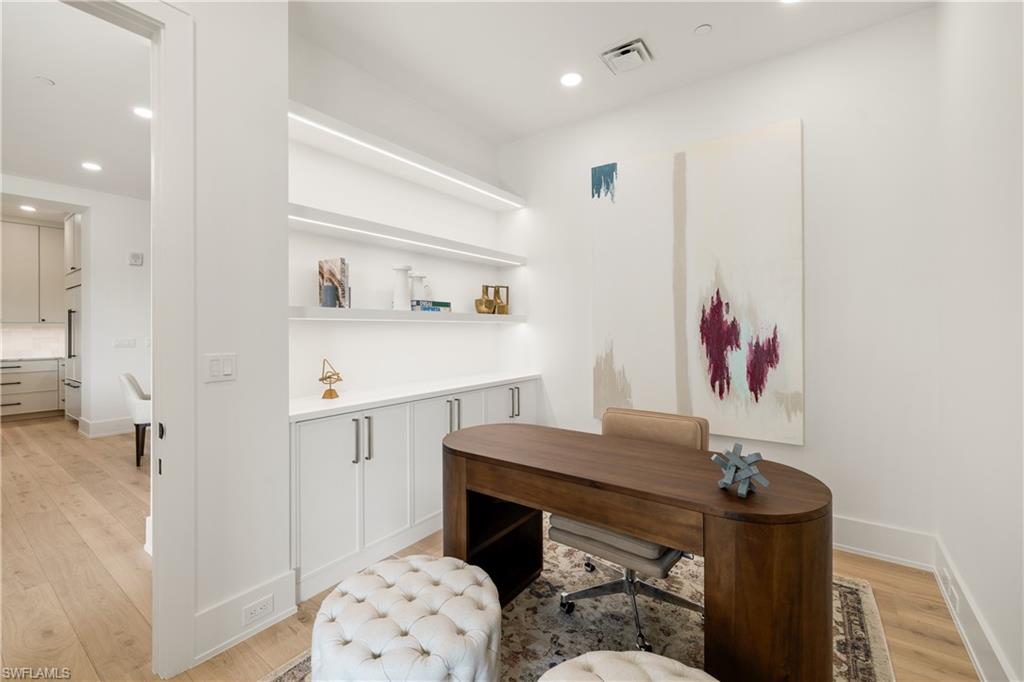 STELLA NAPLES - Residential