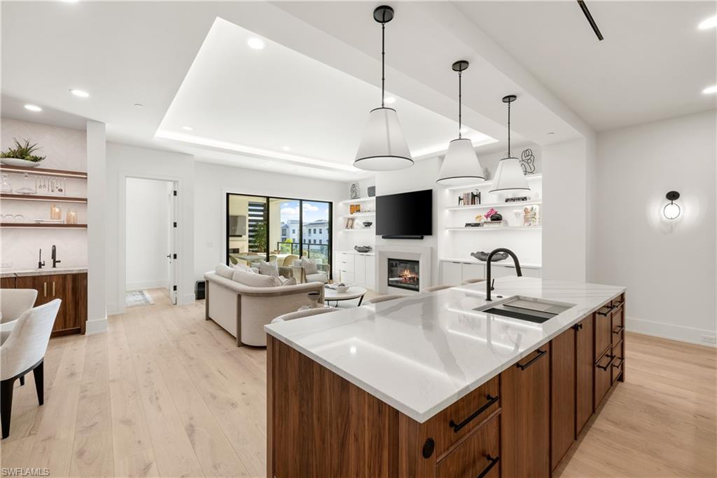 STELLA NAPLES - Residential