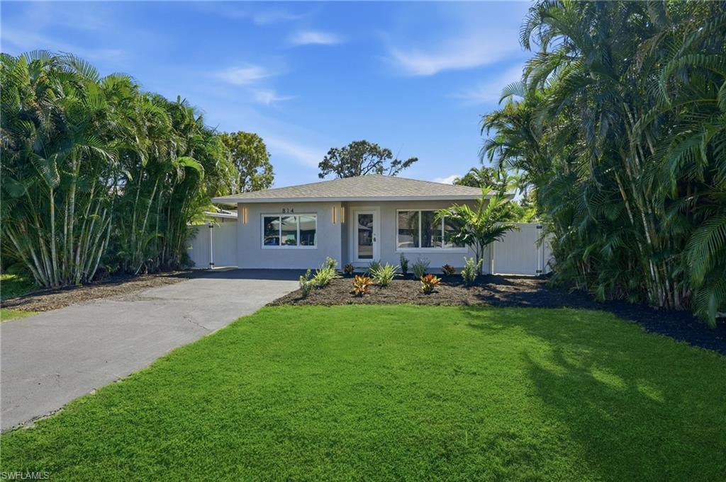 NAPLES PARK - Residential