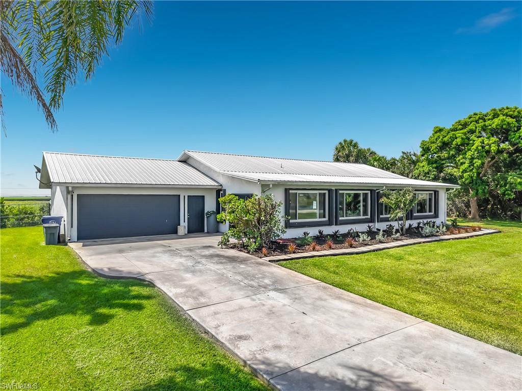 MOORE HAVEN - Residential