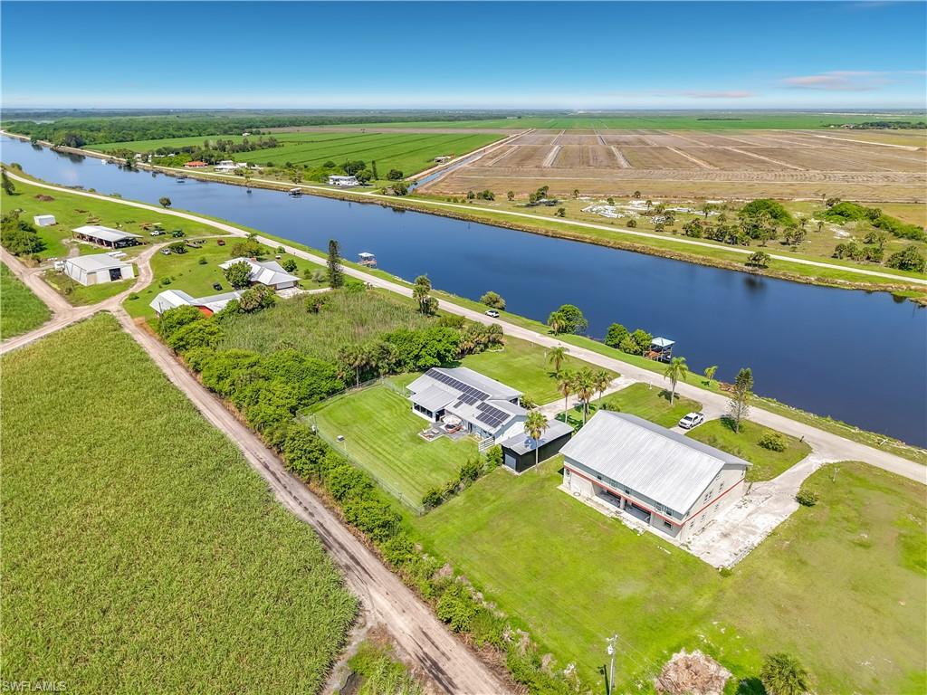 MOORE HAVEN - Residential