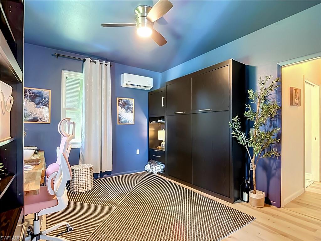 MOORE HAVEN - Residential