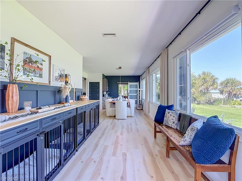 MOORE HAVEN - Residential