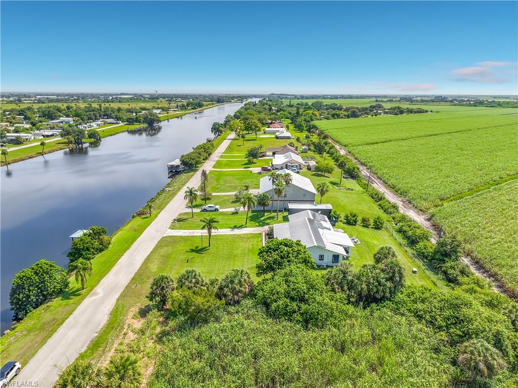 MOORE HAVEN - Residential