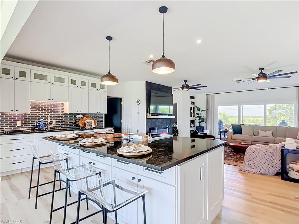 MOORE HAVEN - Residential