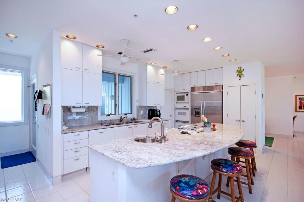 CAPTIVA LANDINGS - Residential