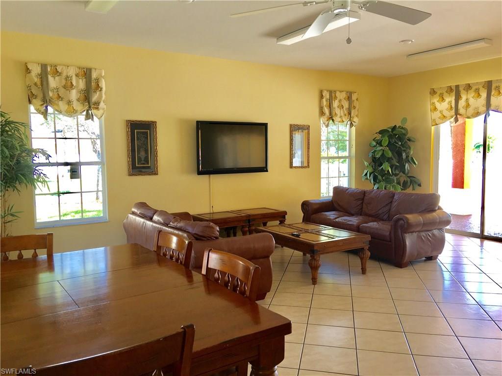 FOREST LAKE TOWNHOMES - Residential