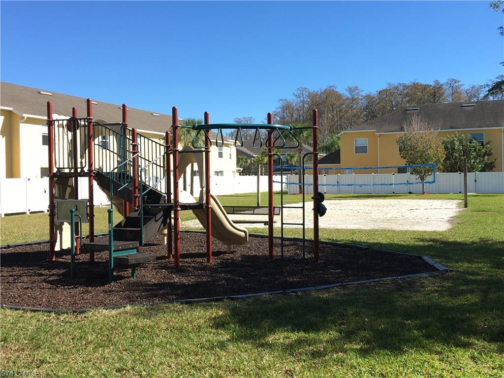 FOREST LAKE TOWNHOMES - Residential