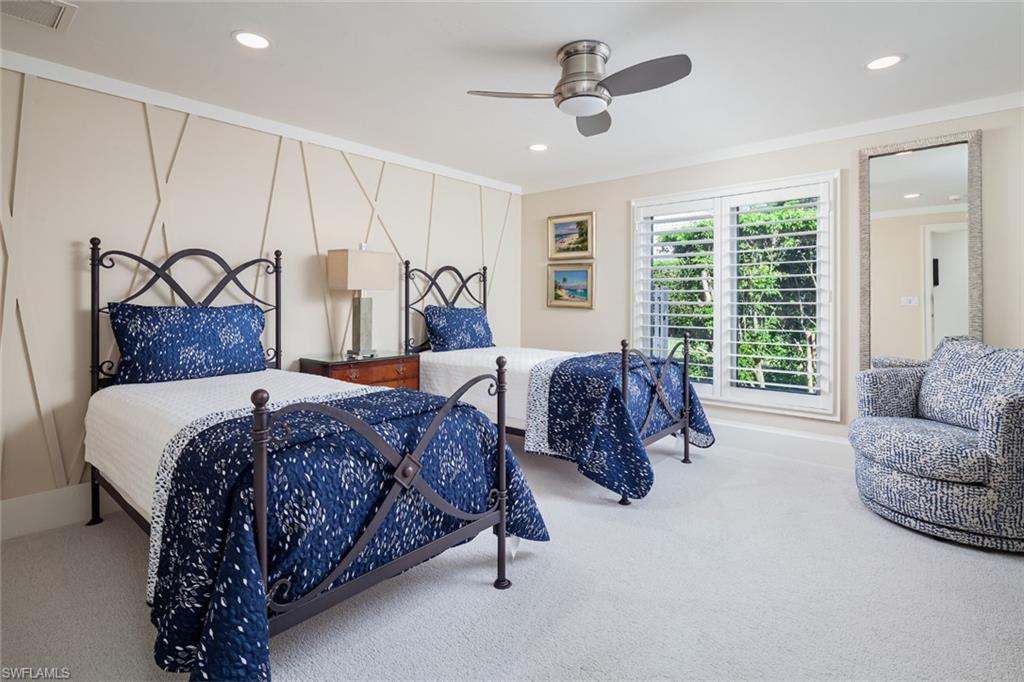 PINECREST AT PELICAN BAY - Residential