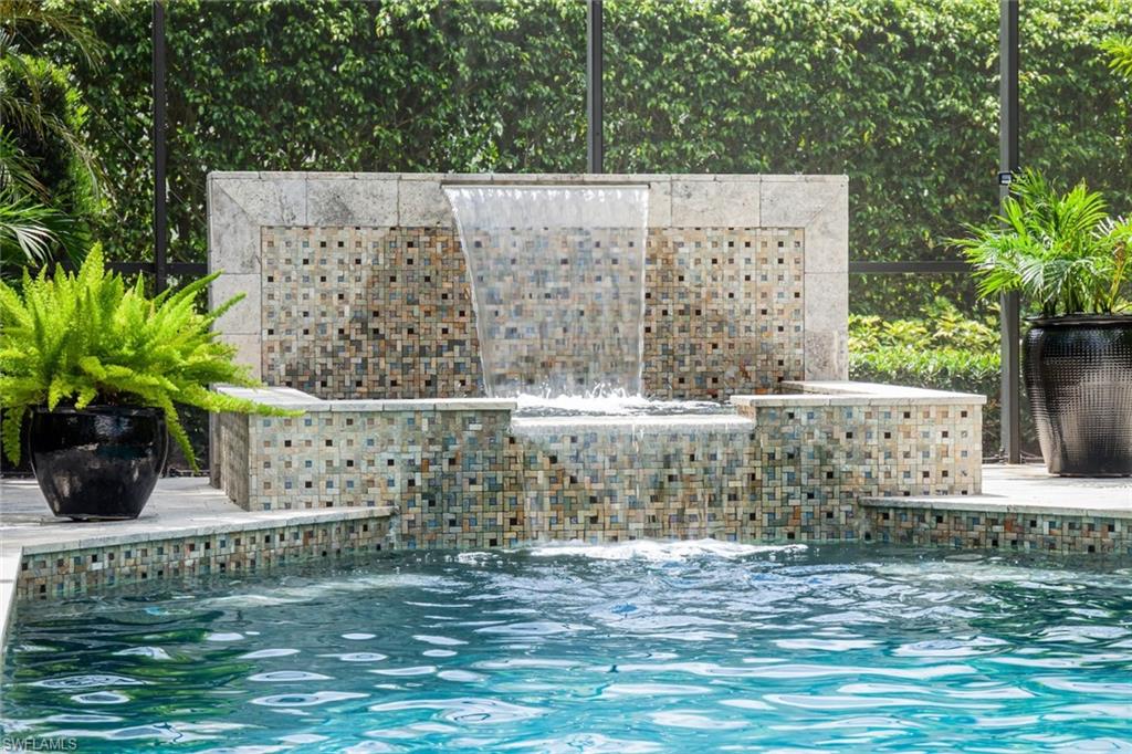 PINECREST AT PELICAN BAY - Residential