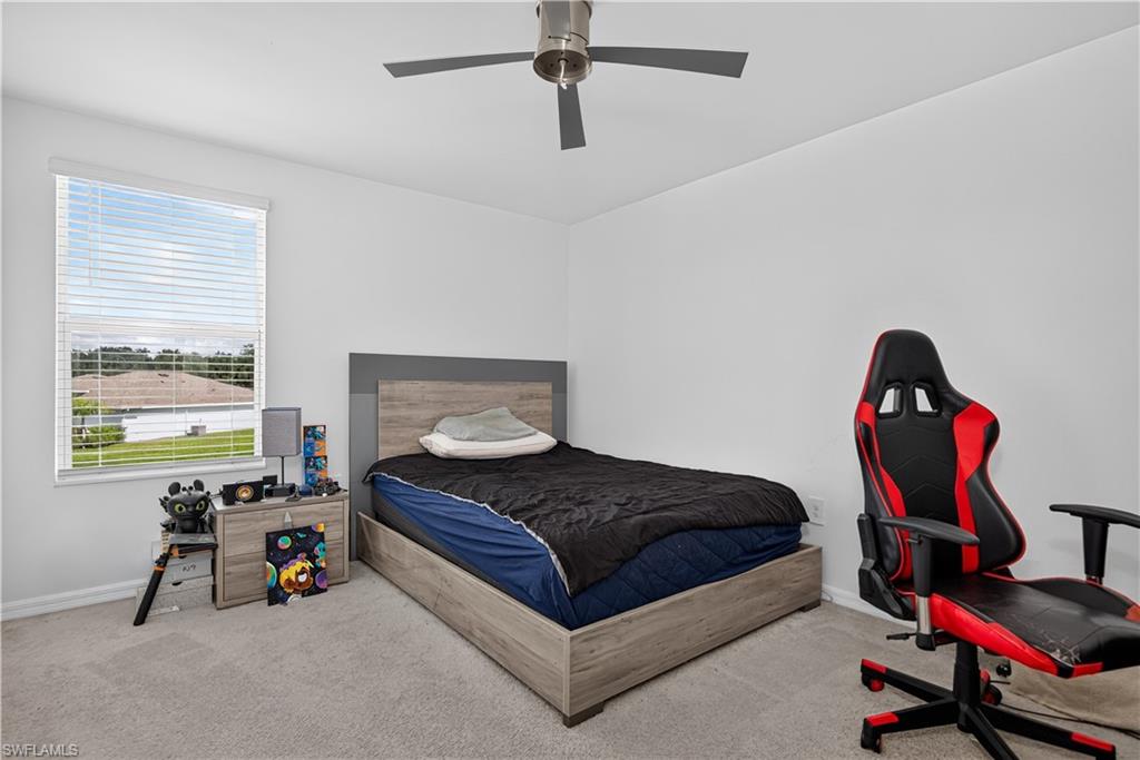 SAVANNA LAKES - Residential