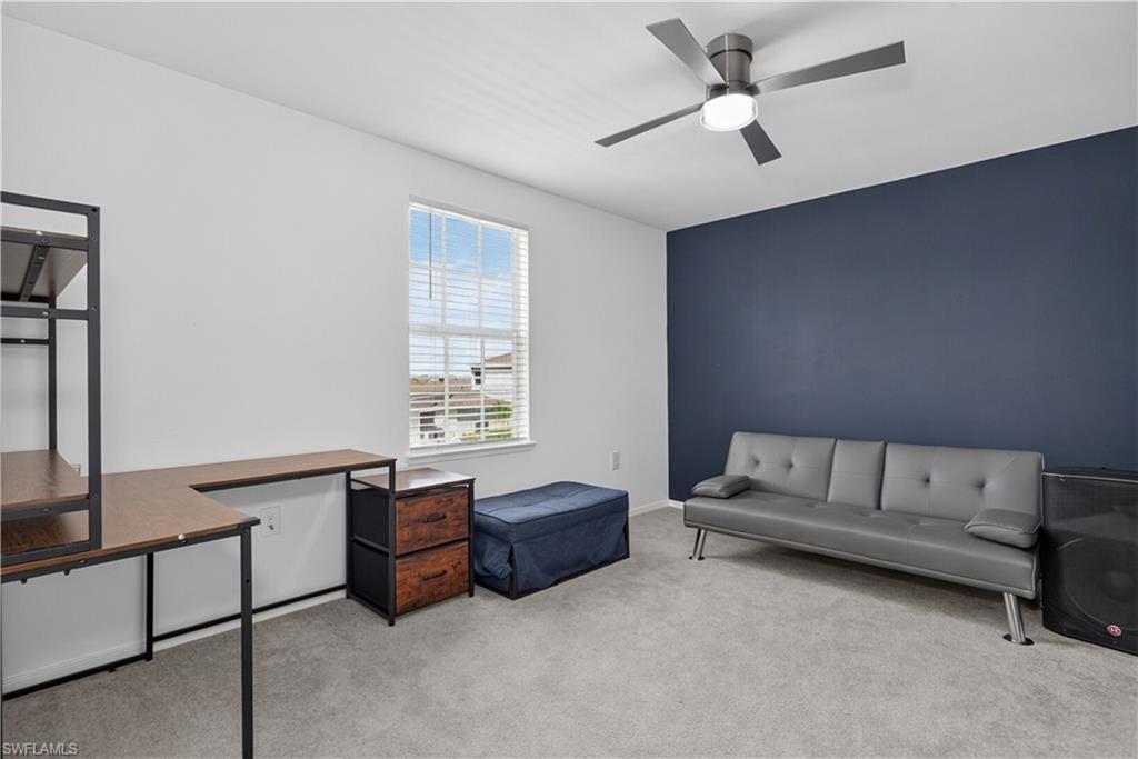 SAVANNA LAKES - Residential