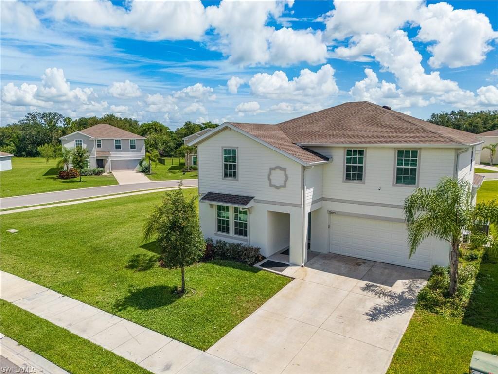 SAVANNA LAKES - Residential