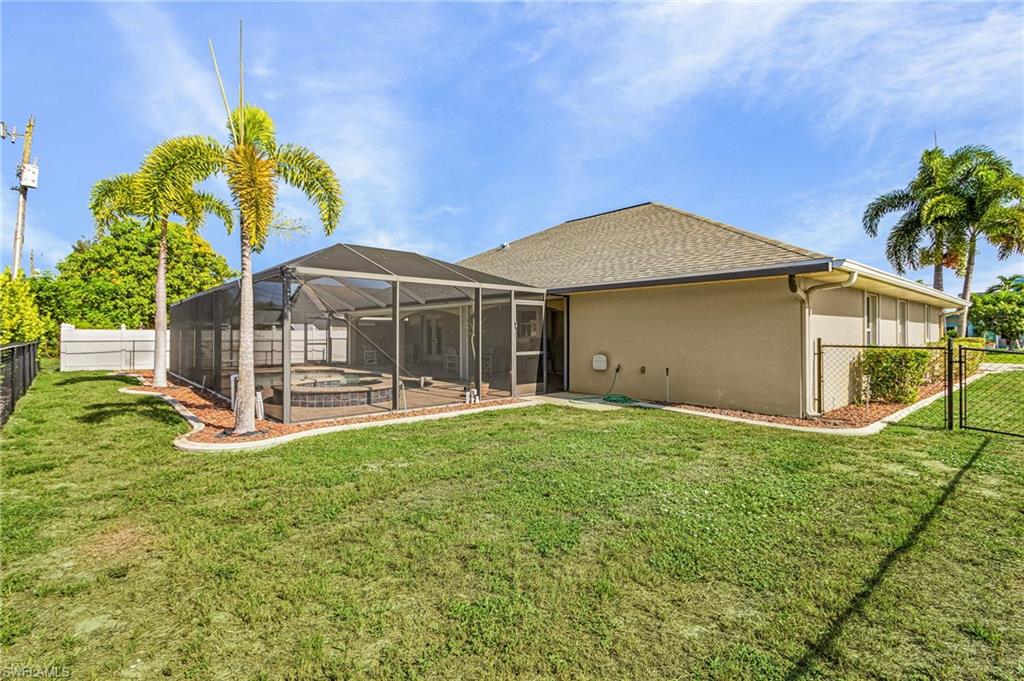 CAPE CORAL - Residential