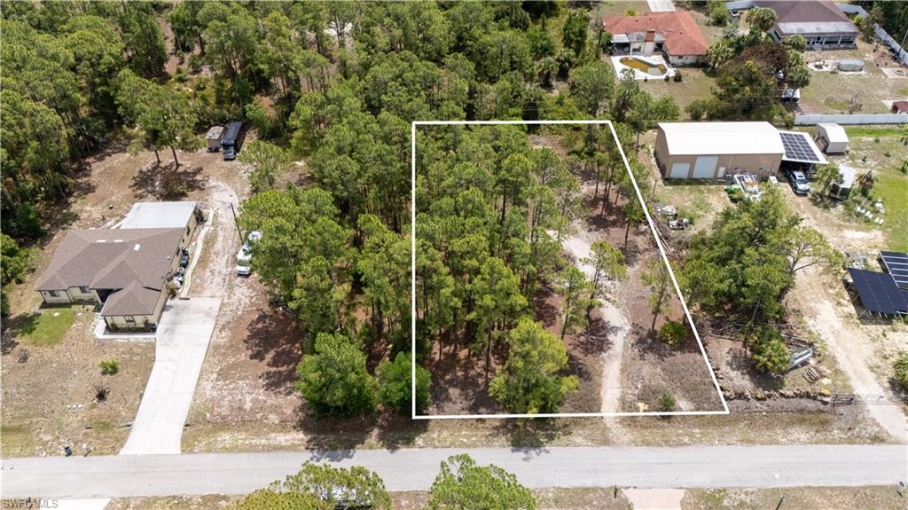LEHIGH ACRES - Land