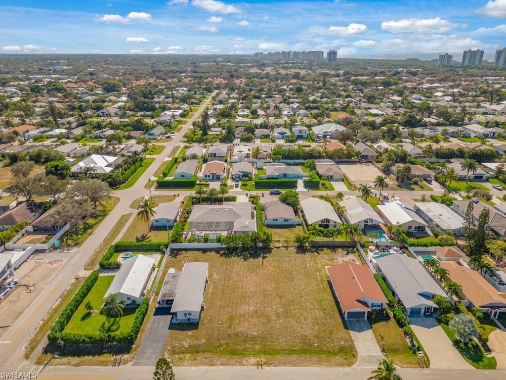 NAPLES PARK - Land