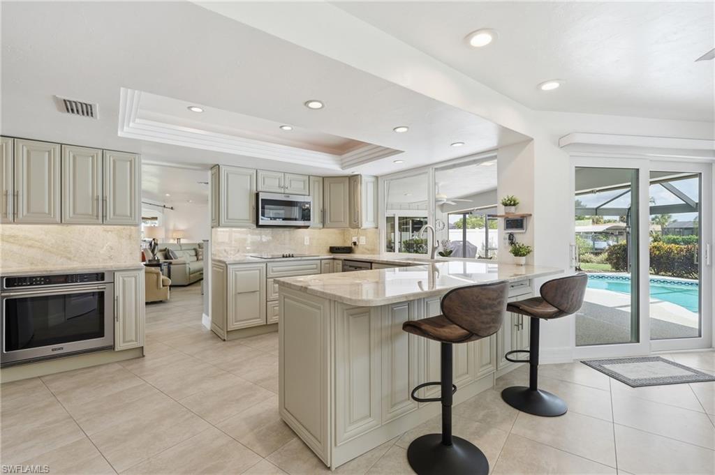 RIVER FOREST - Residential