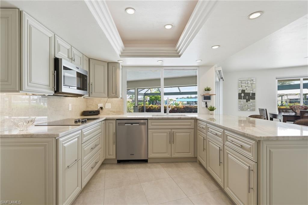 RIVER FOREST - Residential