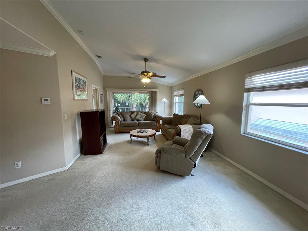 MANOR - Residential Lease