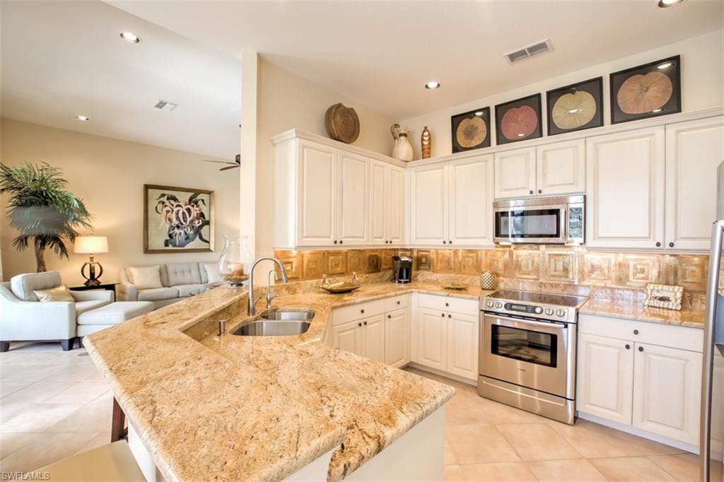 LAUREL MEADOW - Residential