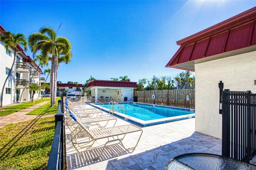 SPANISH CAY CONDO - Residential