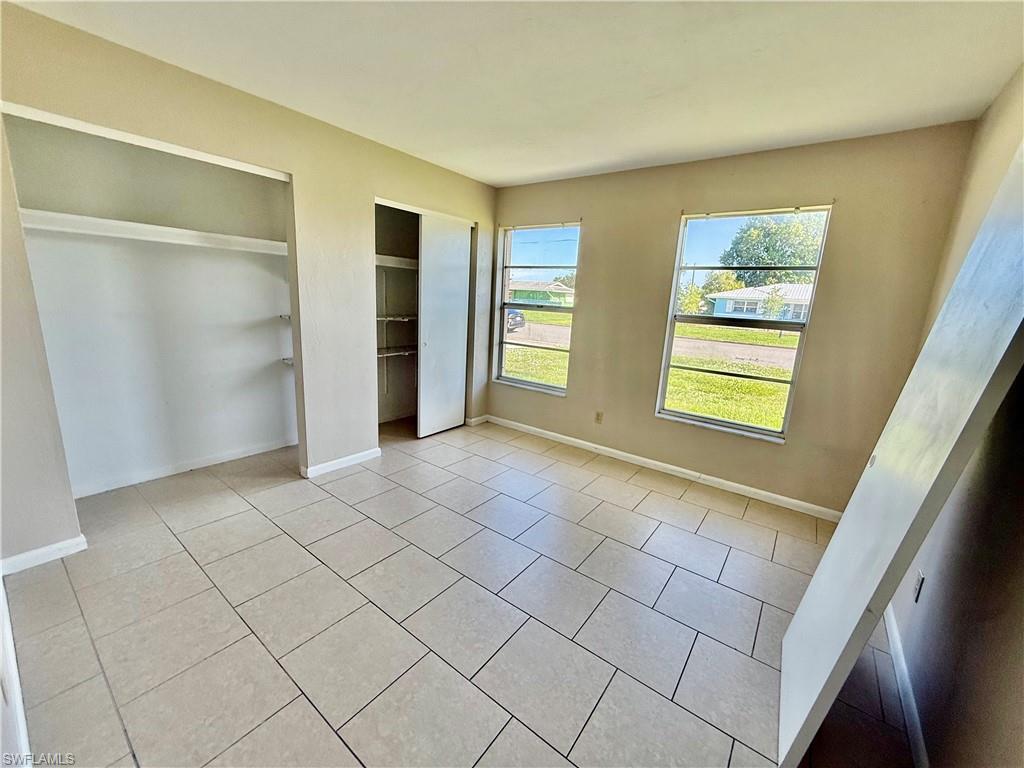 WILLOW LAKE SOUTH - Residential