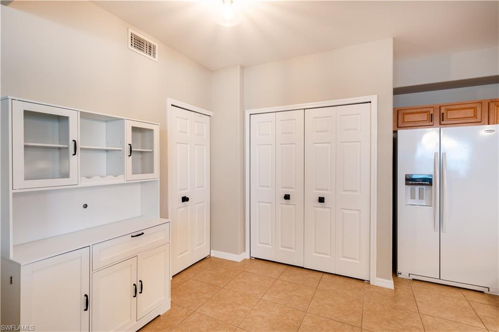GARDEN LAKES - Residential