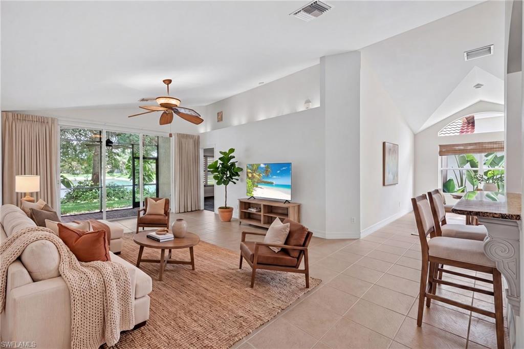 SATURNIA LAKES - Residential