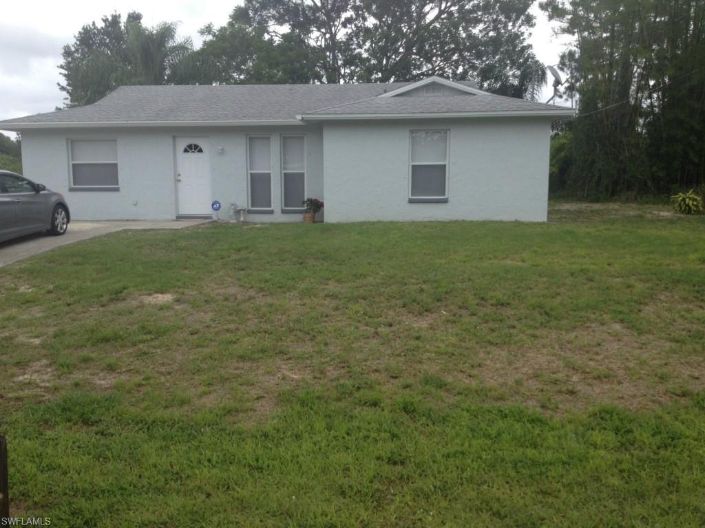 This house and been completely redone!! New windows throughout the house, A/C, stainless appliances, laminate flooring, granite in kitchen and bathrooms, freshly painted inside and out, tile in the kitchen and bathrooms. This place also has a screened lanai off of the dining room that will get a lot of use when the weather cools down. Come and see your new home today.