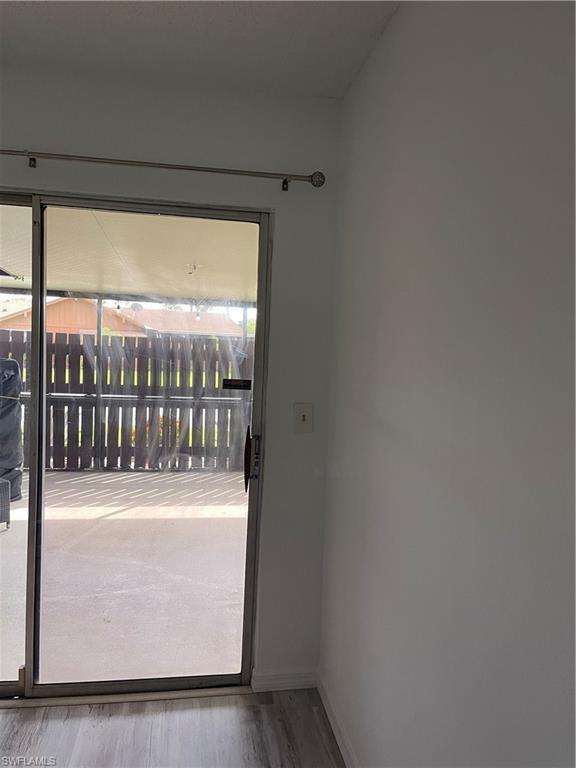 FOXMOOR LAKES - Residential